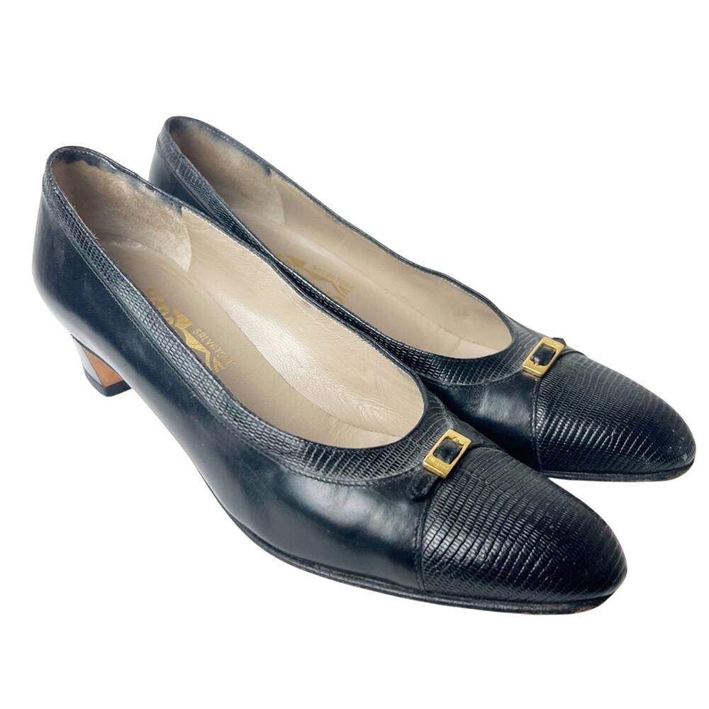 SZ 7.5 AAAA Salvatore Ferragamo Vintage Black Low Cut Heels